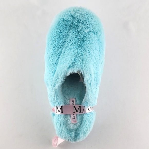 ⭐️3/ $30⭐️ La Vie en Rose Fuzzy Blue Slip On Slippers Padded Soles Size M 7/8 - Picture 3 of 7